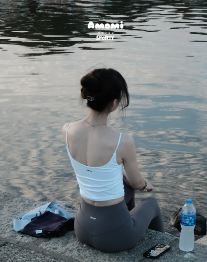 Builtin Bra Camisole 短版吊帶背心BRA TOP