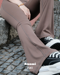 Amplify On Flared Pants ➔ 全天系列 微喇叭運動長褲