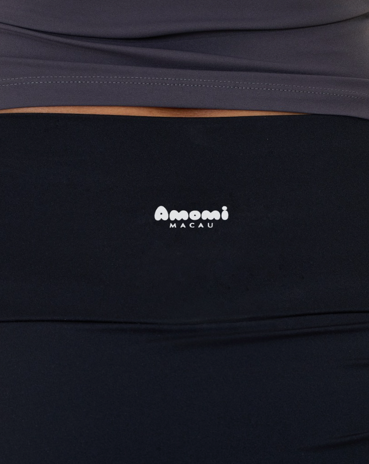 Amplify On 2-in-1 Flared Pants ➔ 全天系列 假兩件微喇叭運動長褲